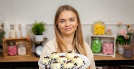 Szybki i prosty pomysł na deser dla miłośników Oreo. Mogłabym jeść go non stop