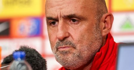 Michał Probierz PODAŁ SIĘ DO DYMISJI! Miesięcznie zarabiał FORTUNĘ