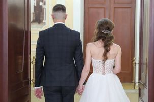 Prowadzi "rozwody" w Kościele. Mówi, co wychodzi na jaw po latach