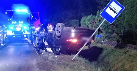 Ucieczkę jaguarem skończył na dachu. Potem próbował uciec pieszo