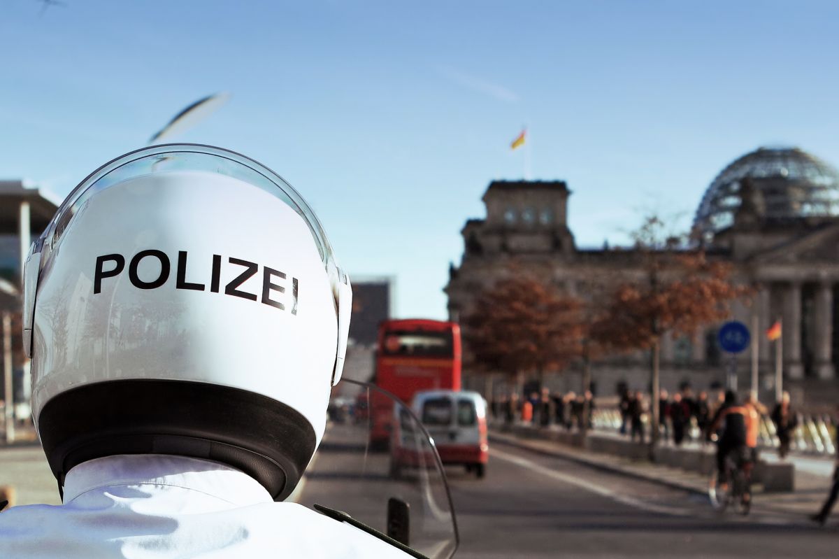 Co się dzieje w Berlinie? Plaga nożowników i coraz więcej ataków