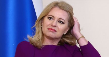 Prezydentka Słowacji przyleciała do Polski. Taką sukienkę wybrała na spotkanie z Dudą