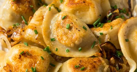 Zamiast ziemniaków, gotuję kaszę i wkładam w pierogi. O przepis błagają koleżanki z pracy