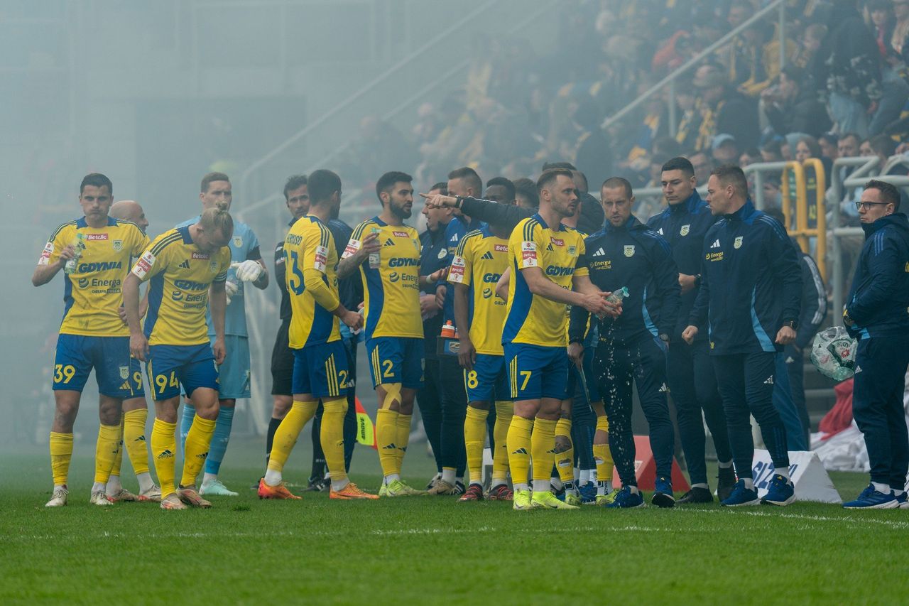 Arka Gdynia - Pogoń Szczecin NA ŻYWO. 2.07.2025 r. Wynik meczu, relacja. Gdzie oglądać transmisję ze sparingu?