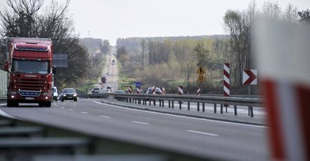 Budowa S17 do Warszawy. Widać już pierwsze efekty (zdjęcia)
