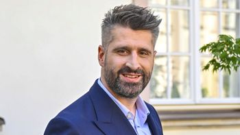 Piotr Gumulec niknie w oczach w "TzG"! Niesamowite, ile zrzucił. "Trzeba zmieniać ubrania"