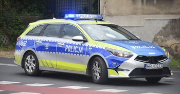 Katowice: Wypadek na autostradzie A4 w kierunku Krakowa. Droga była zablokowana. Utrudnienia także w powiecie cieszyńskim