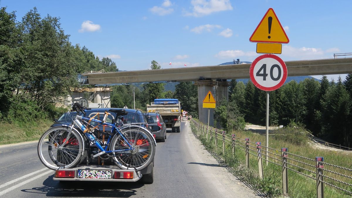 Zagraniczne służby nie mają tolerancji dla przekraczających prędkość