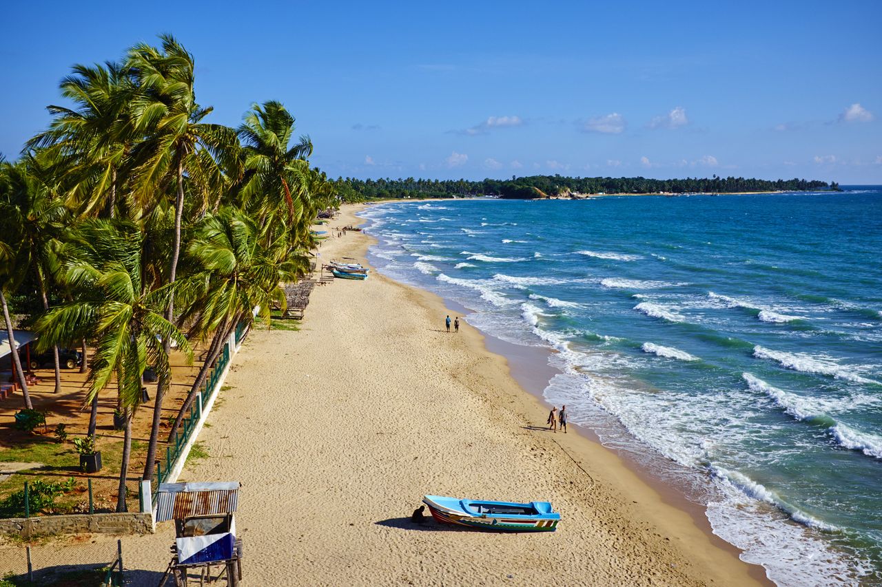 Sri Lanka Orders Russian and Ukrainian Tourists to Leave Amid Visa Issues