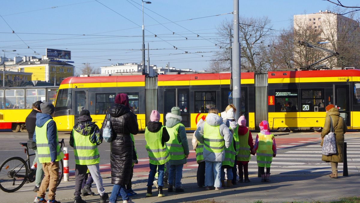 Rezygnują po kilku dniach. W szkołach dramat kadrowy