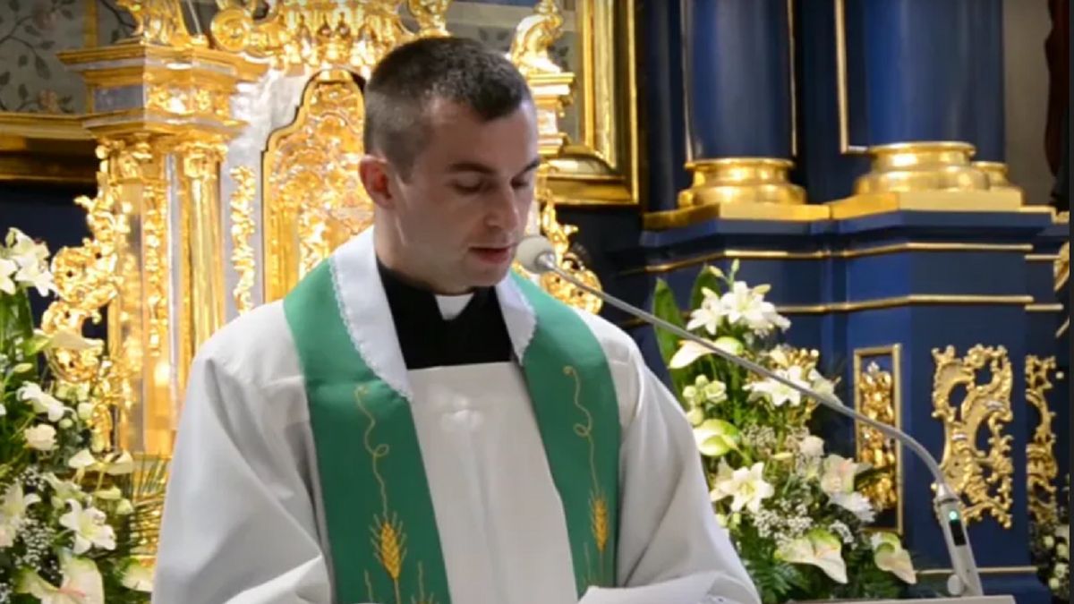 Ksiądz Sebastian Picur odpowiedział na pytanie pewnej internautce. 