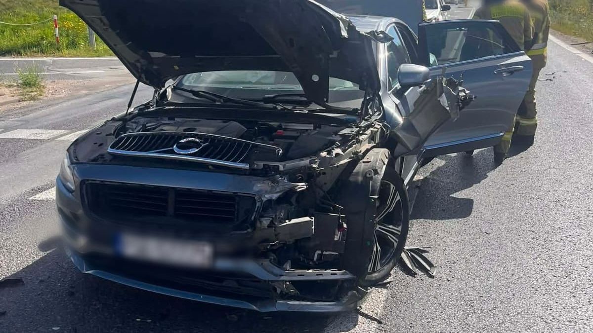 Wypadek na trasie ks. Jerzego Popiełuszki w Płocku 