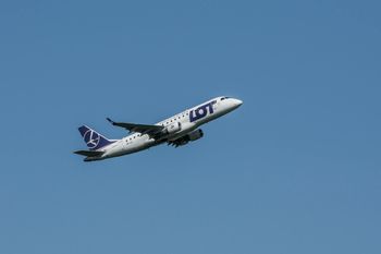 Nowe połączenie LOT-u. Polscy turyści polecą prosto do greckiego miasta