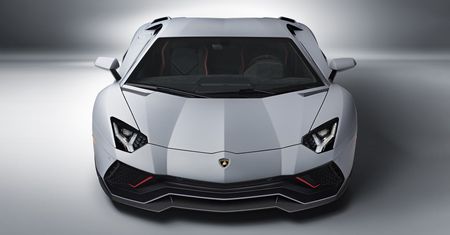 Lamborghini wznowi produkcję Aventadora po tym, jak ostatnie sztuki spłonęły na statku