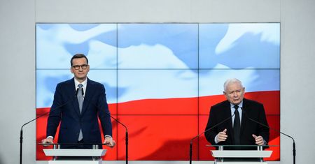 "Nie ma naszej zgody". Rząd wysyła sygnał KE, Kaczyński o "błędach"