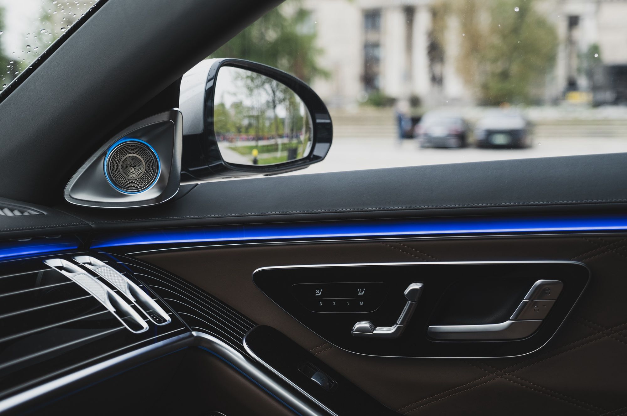 Mercedes-Maybach S680 4MATIC (2025)