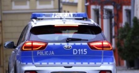 Samochód wjechał w matkę z dwójką dzieci