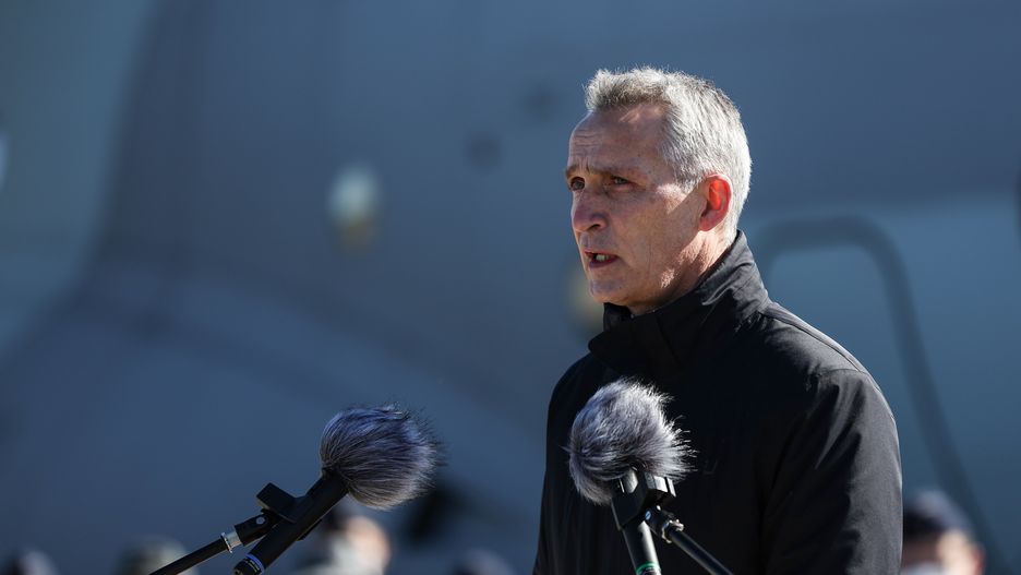 Sekretarz generalny NATO Jens Stoltenberg podczas wizyty w Japonii