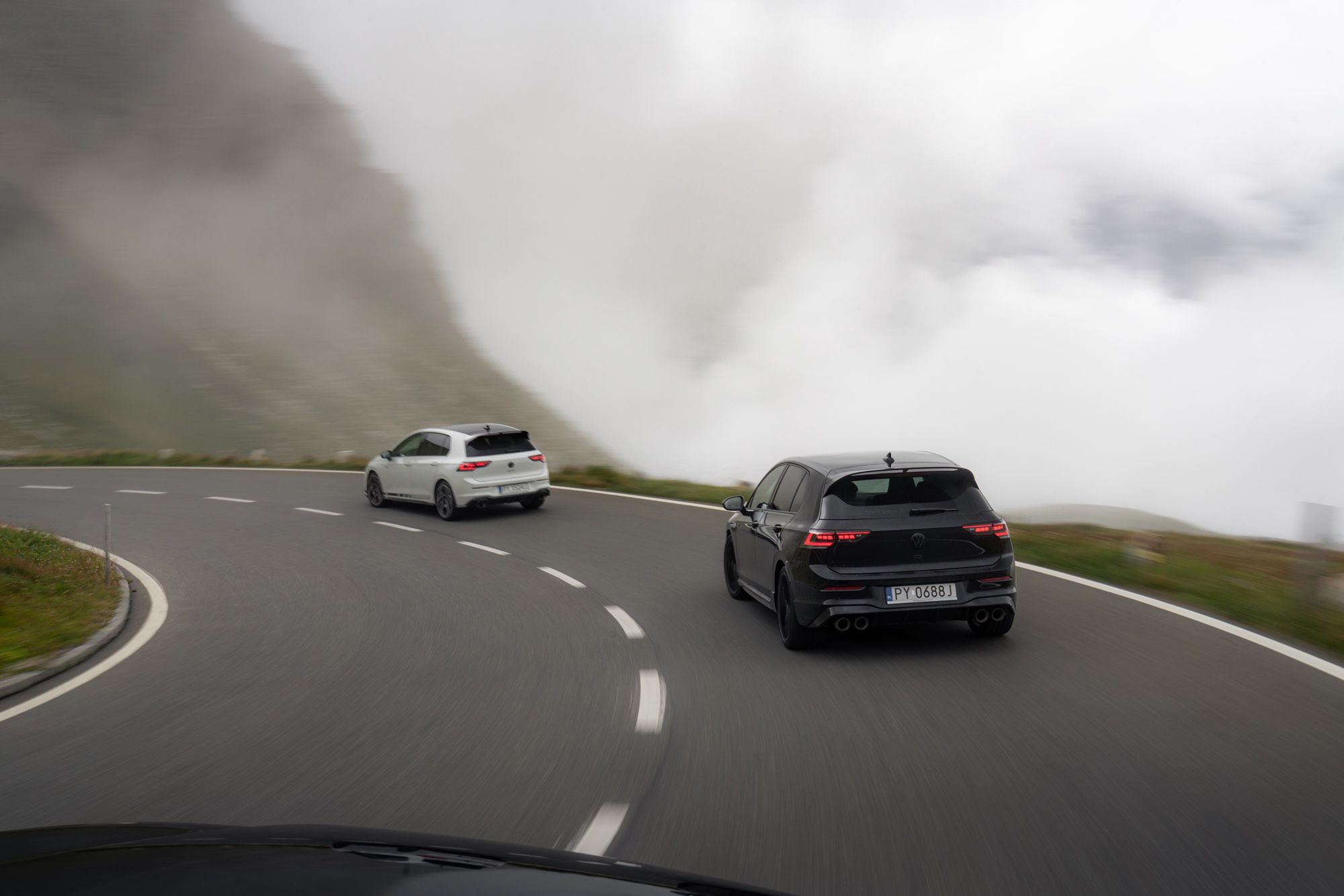 Gran turismo: Volkswagen Golf GTI Clubsport i R w Alpach