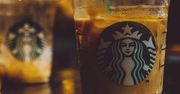 Starbucks oddaje zamówienia robotom – czy AI uratuje kultową kawę przed kryzysem?