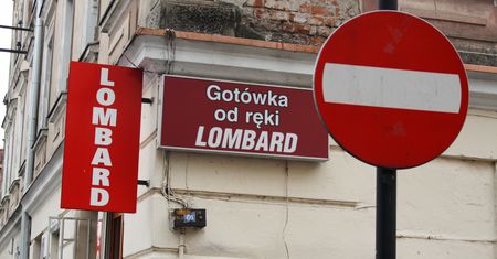 Niektórzy o wizycie w lombardzie nie powiedzą nawet żonie. Przed fiskusem się to nie ukryje