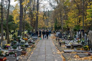 Kujawsko-pomorskie: Ile kosztuje miejsce na cmentarzu? Różnice są duże