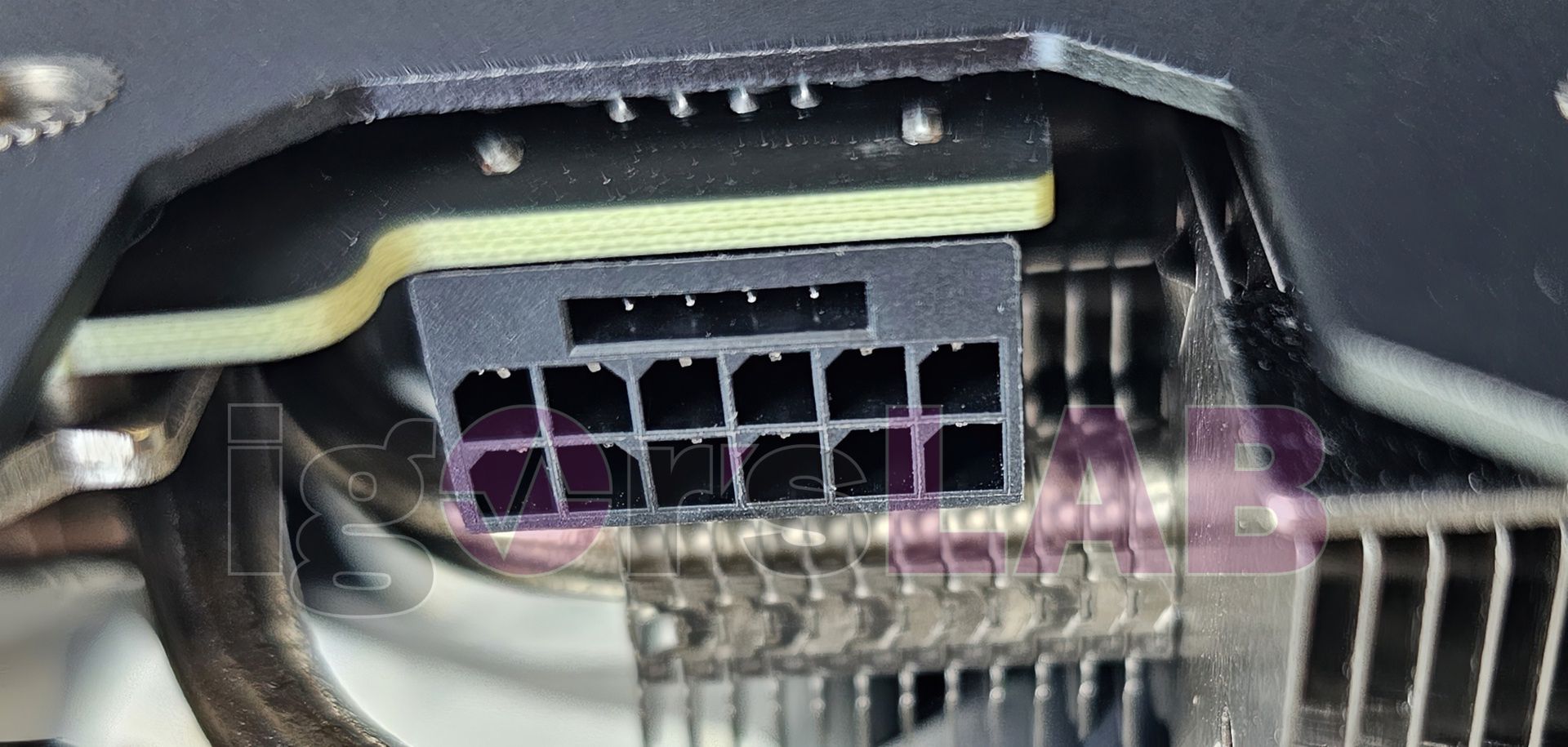 Nowe gniazdo zasilania 12VHPWR