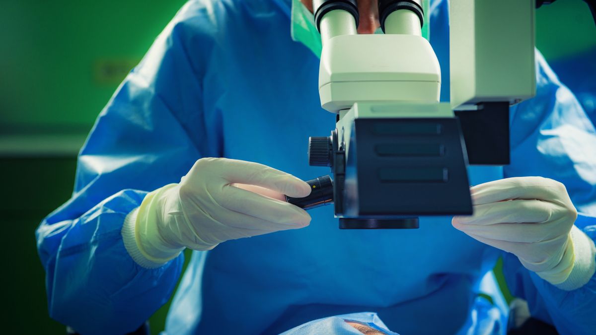 Kanaloplastyka pozwala na udrożnienie naturalnego odpływu cieczy wodnistej