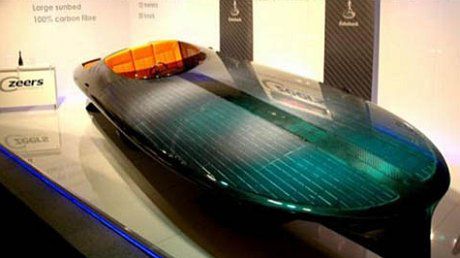 Motorówka na baterie słoneczne 1