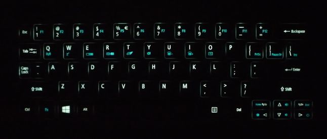 Acer Aspire S7 - podświetlenie klawiatury