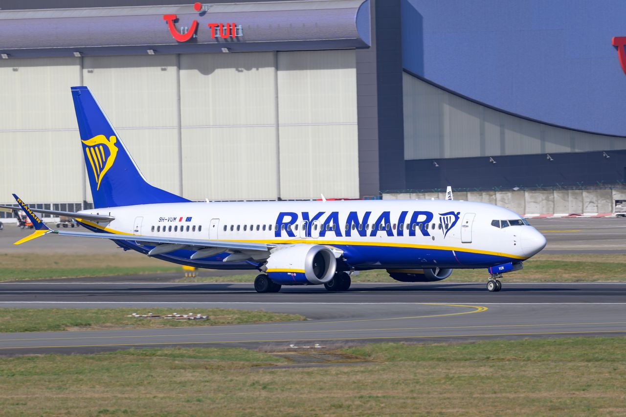 Ryanair nie ma litości. Zażądał od Polaka 3 tys. euro odszkodowania