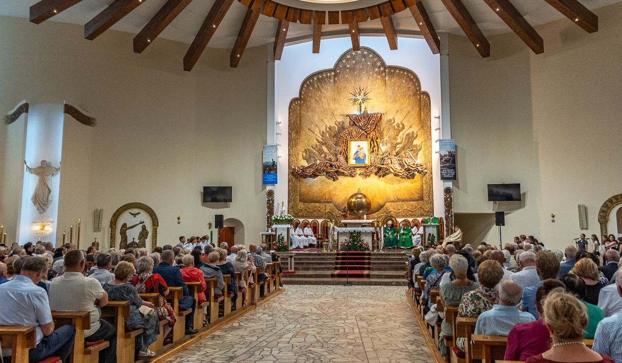 Msza św. dziękczynna ks. Stanisława Oracza w parafii w Pile