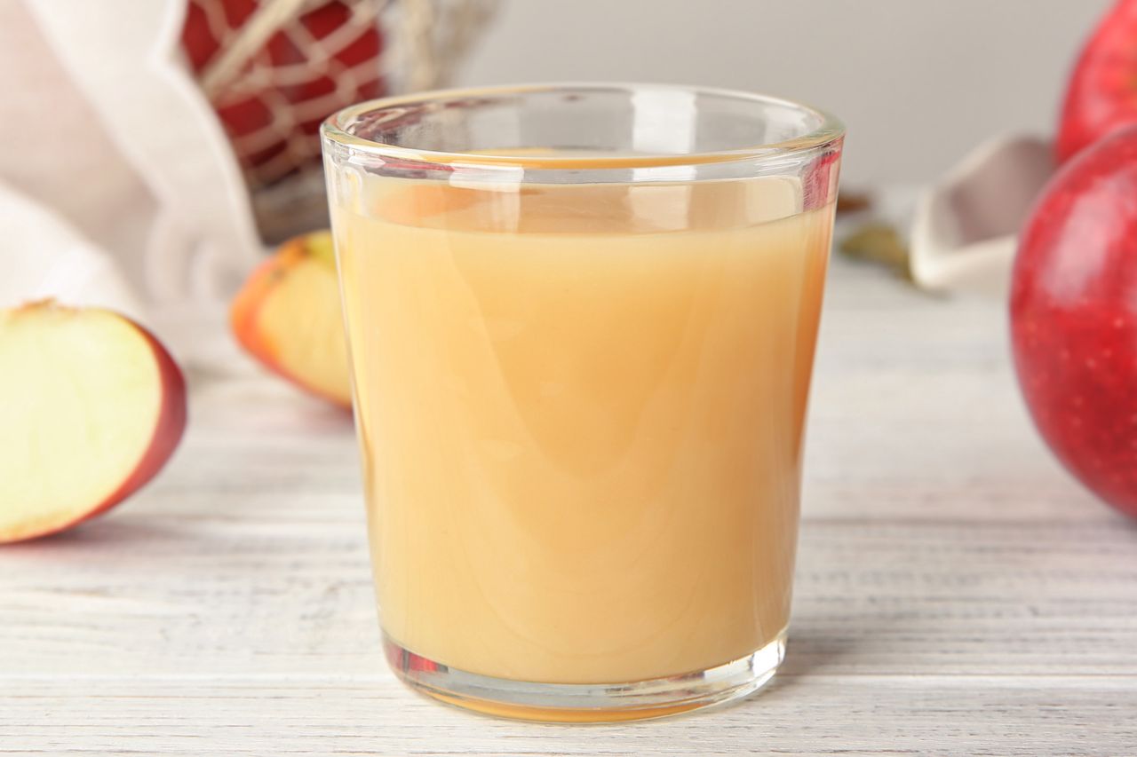 Przygotuj i pij koktajl z kilku składników. Wymiecie toksyny z jelit i wątroby jak miotełka