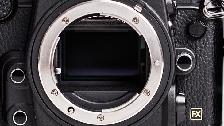 Nikon patentuje obiektyw 35 mm f/2 do aparatów z zakrzywioną matrycą 1