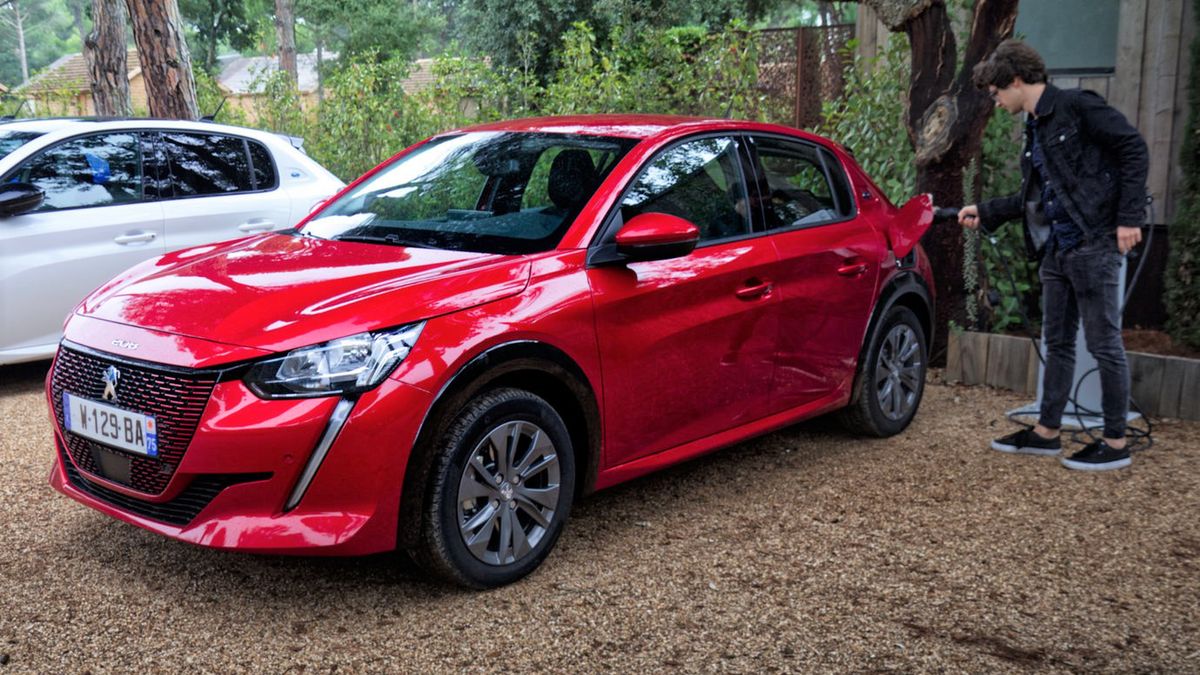 Jednym z pierwszych miejskich elektryków jest Peugeot 208