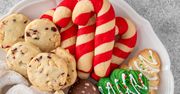 Świąteczne ciasteczka dla św. Mikołaja. Połącz składniki, zapleć i piecz 15 minut