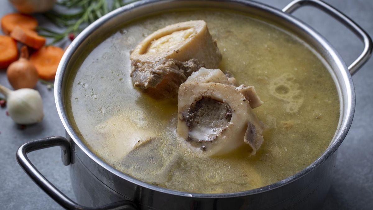 Przysmak z PRL-u zyskuje drugą młodość. Zawiera cenny dla stawów składnik