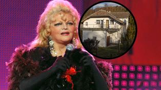 Tynk odpada, płot się wali. Mogło być muzeum, jest ruina