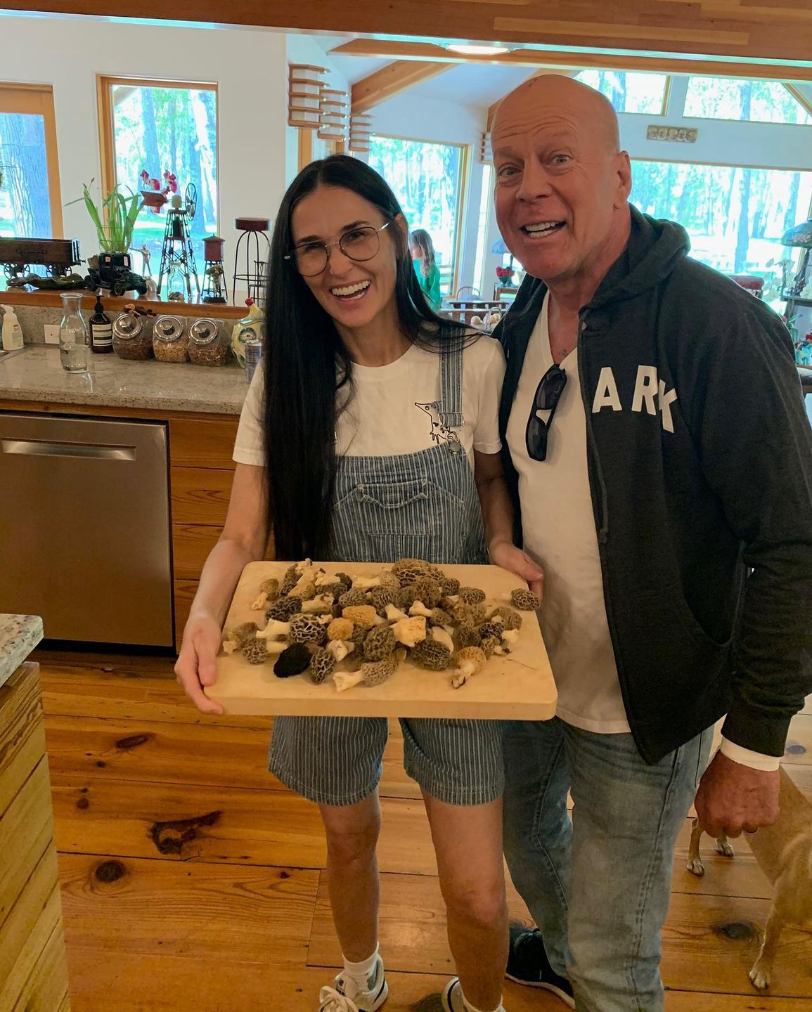 Bruce Willis i Demi Moore zostaną dziadkami. Rummer Willis jest w ciąży
