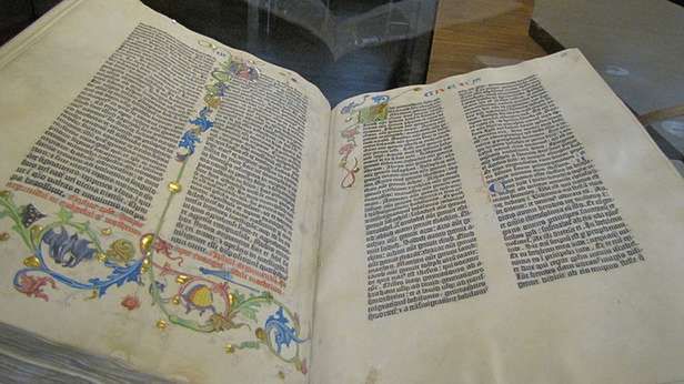 Biblia Gutenberga z 1455 roku