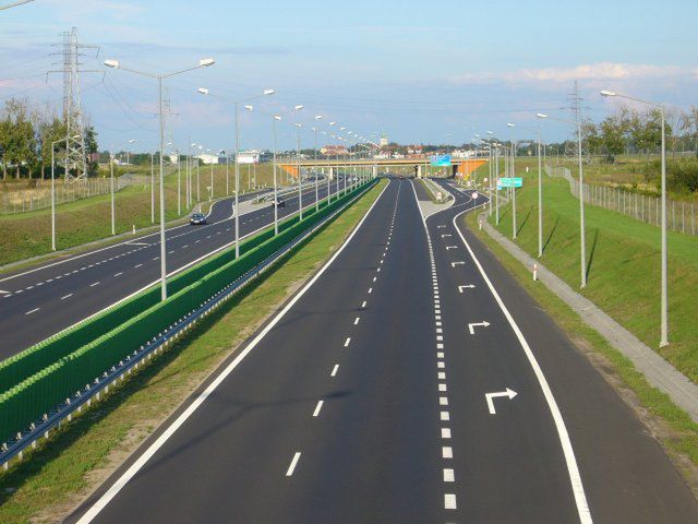 Autostrada niegotowa, ale premie w GDDKiA będą