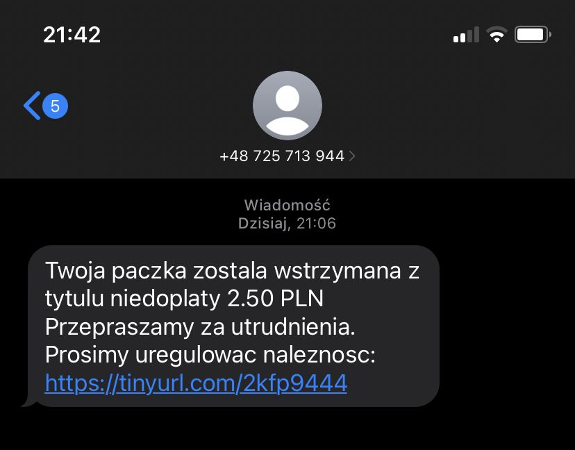 Jeden z dwóch fałszywych SMS-ów o tej samej treści