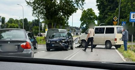 Wypadek w Konopnicy. Droga całkowicie zablokowana