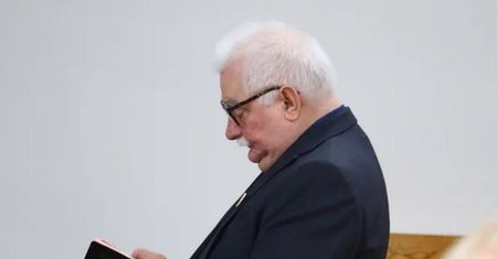 Dramat Wałęsy. Koronawirus go nie oszczędził