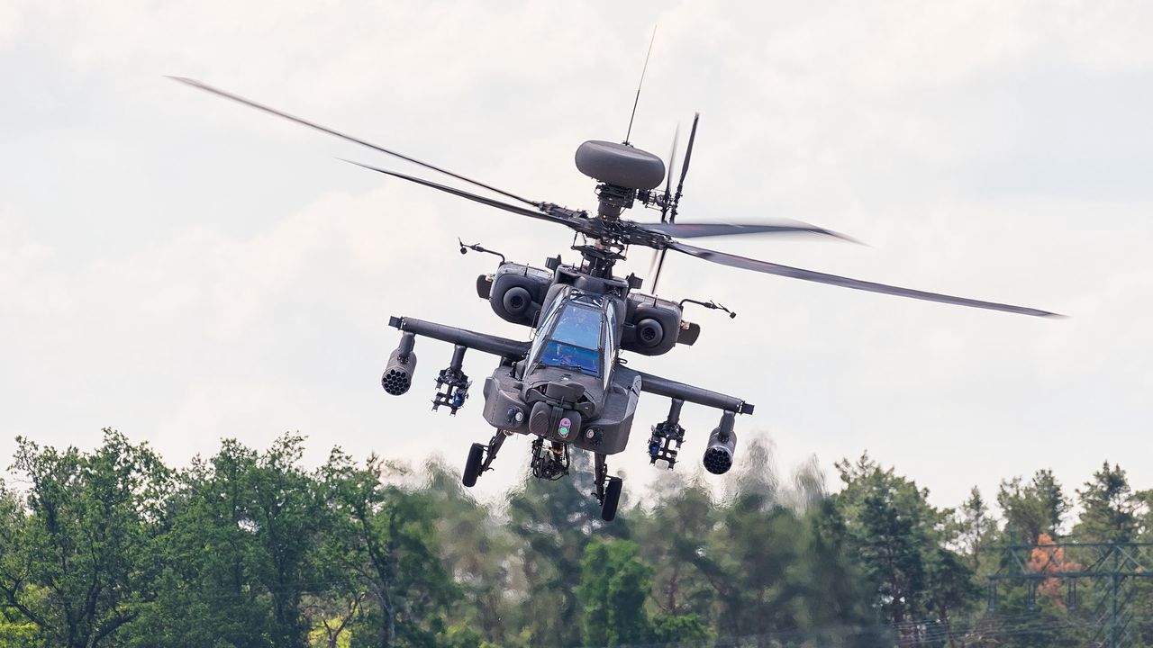 Ostatni lot śmigłowców Apache Mk.1. Wielka Brytania ostatecznie rezygnuje