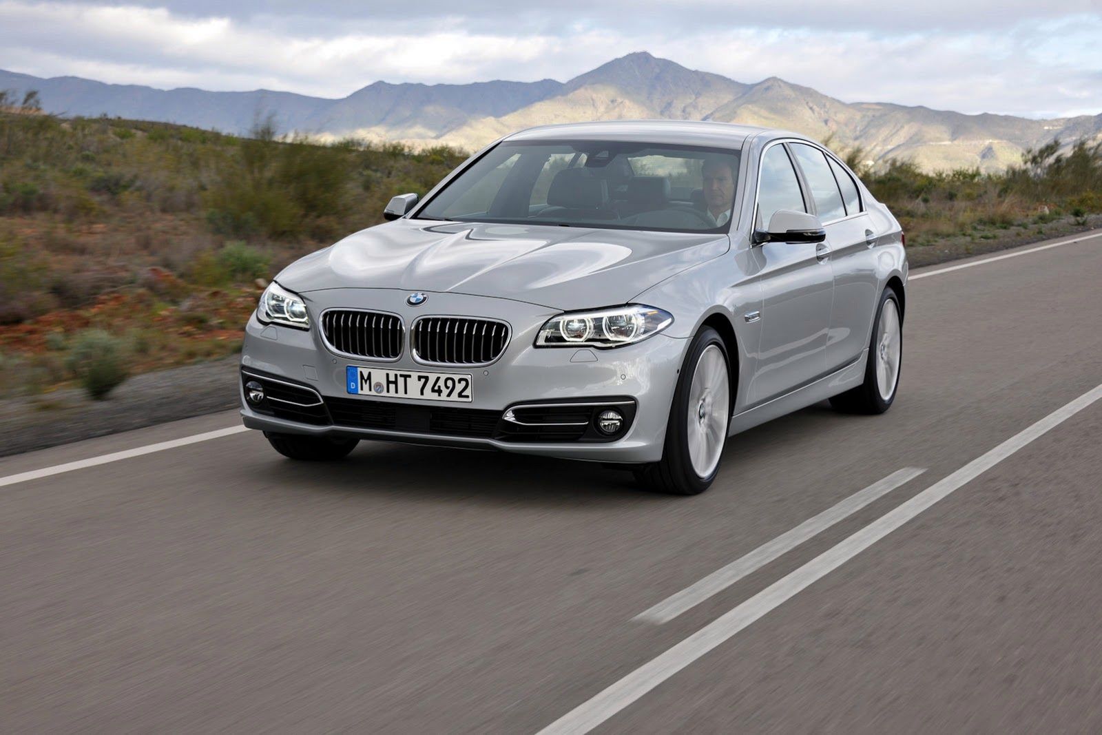 2014 BMW Serii 5 Sedan, Touring, Gran Turismo [galeria] 16
