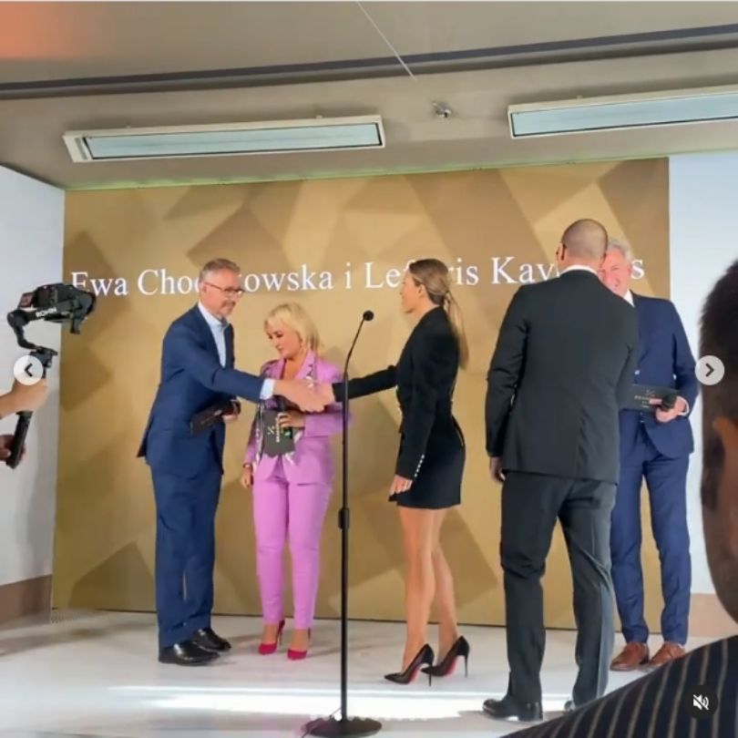 Ewa Chodakowska bryluje na biznesowej gali w stylizacji wartej krocie