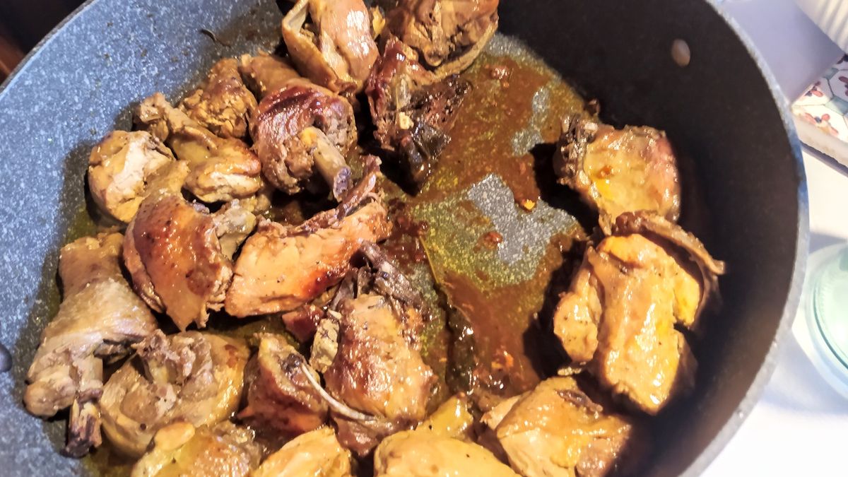 Roast rooster
Roast rooster
Manudri