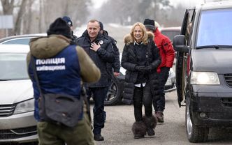 Są bajecznie bogate, a żyją, jakby brakowało im pieniędzy. "Sama obcinam sobie włosy. Unikam Starbucksa jak zarazy"