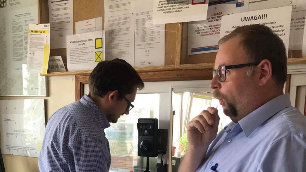 Kierowcy we Wrocławiu są poddawani testom, choć na razie obowiązkowe są tylko te na zawartość alkoholu.